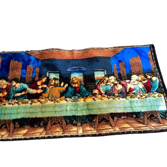 Vintage LAST SUPPER Velvet Tapestry 38” x 20”Rug Wall Hanging Religious Decor - Picture 2 of 7